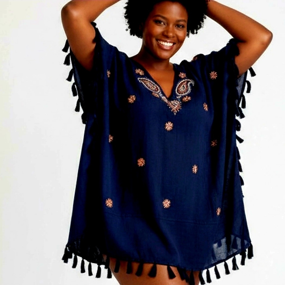 Breezy Embroidered Bohemian Black Loungewear Poolside Yacht Cruise Tunic Kaftan